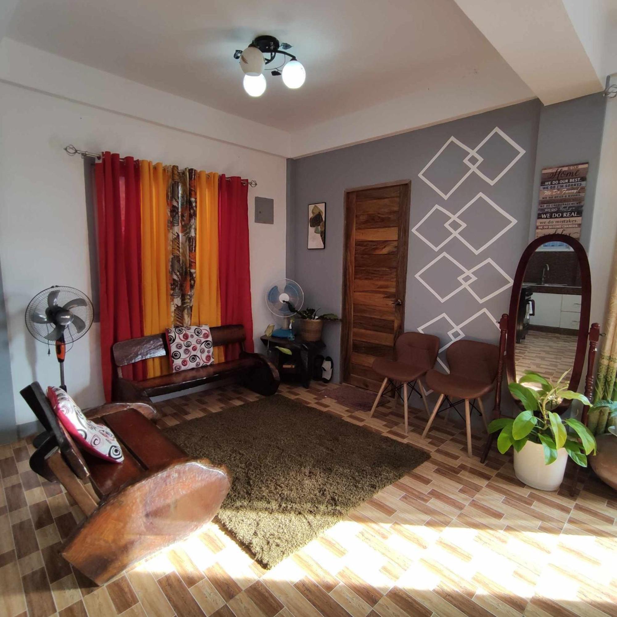Zia Homestay Burgos  Exterior photo